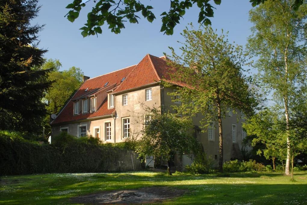 Haus Keppelborg: Zi Antonia Mit Kirchplatzblick Apartamento Heek Exterior foto